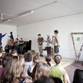 Dall'Istituto Leonarda Vaccari di Roma "l'albero dei sogni"